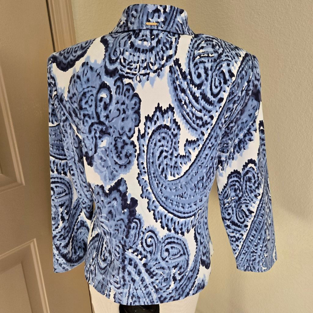 St. John Sport Zip Up light jacket S Blue Whiter Paisley - Picture 3 of 5